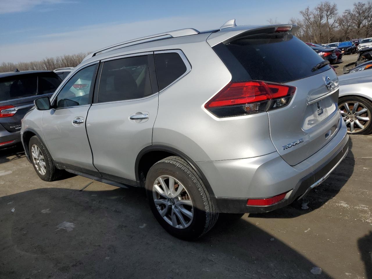 2017 NISSAN ROGUE S - Image 2