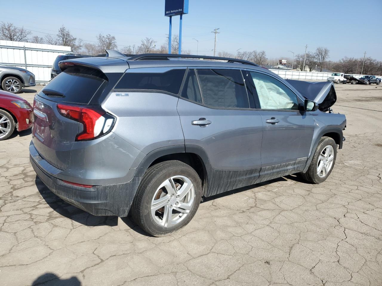 2019 GMC TERRAIN SL - Фото 3