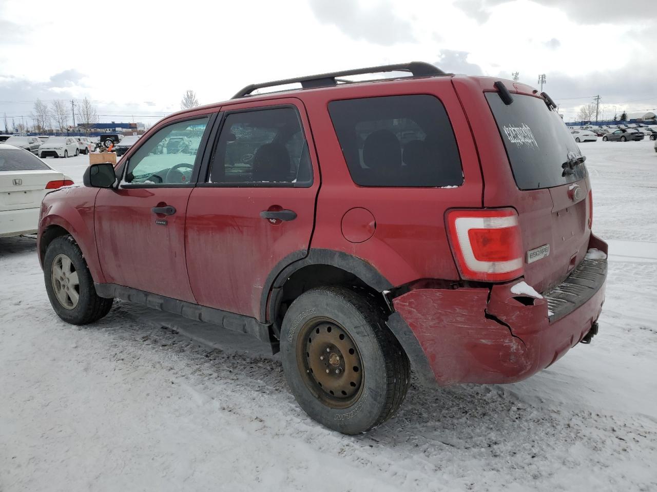 2012 FORD ESCAPE XLT - Image 2