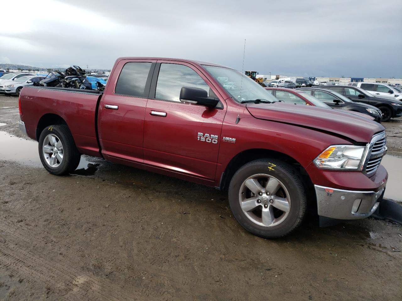 2017 RAM 1500 SLT - Image 4