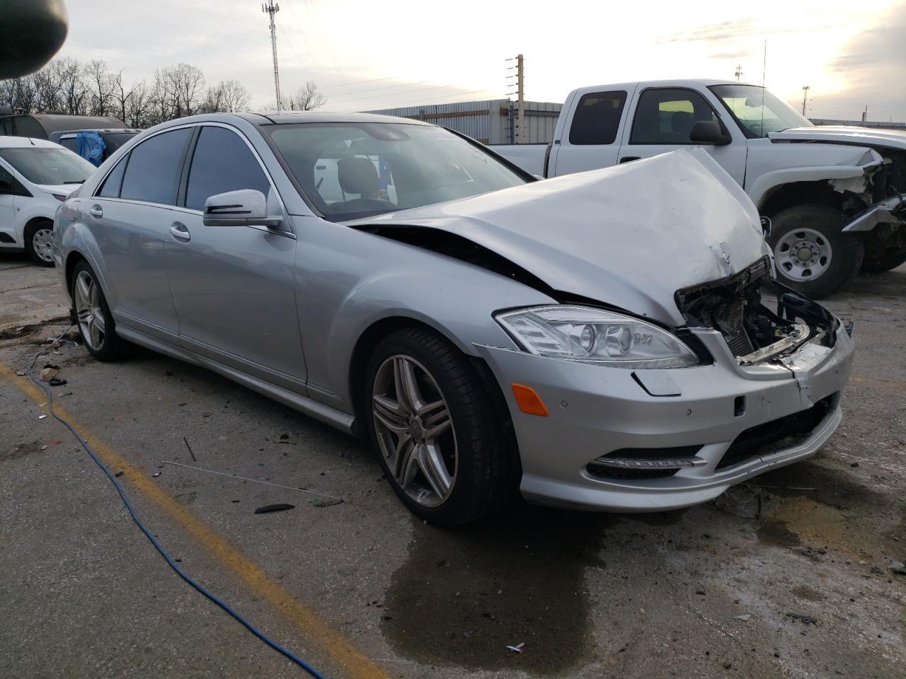 2013 MERCEDES-BENZ S 550 4MAT - Image 4
