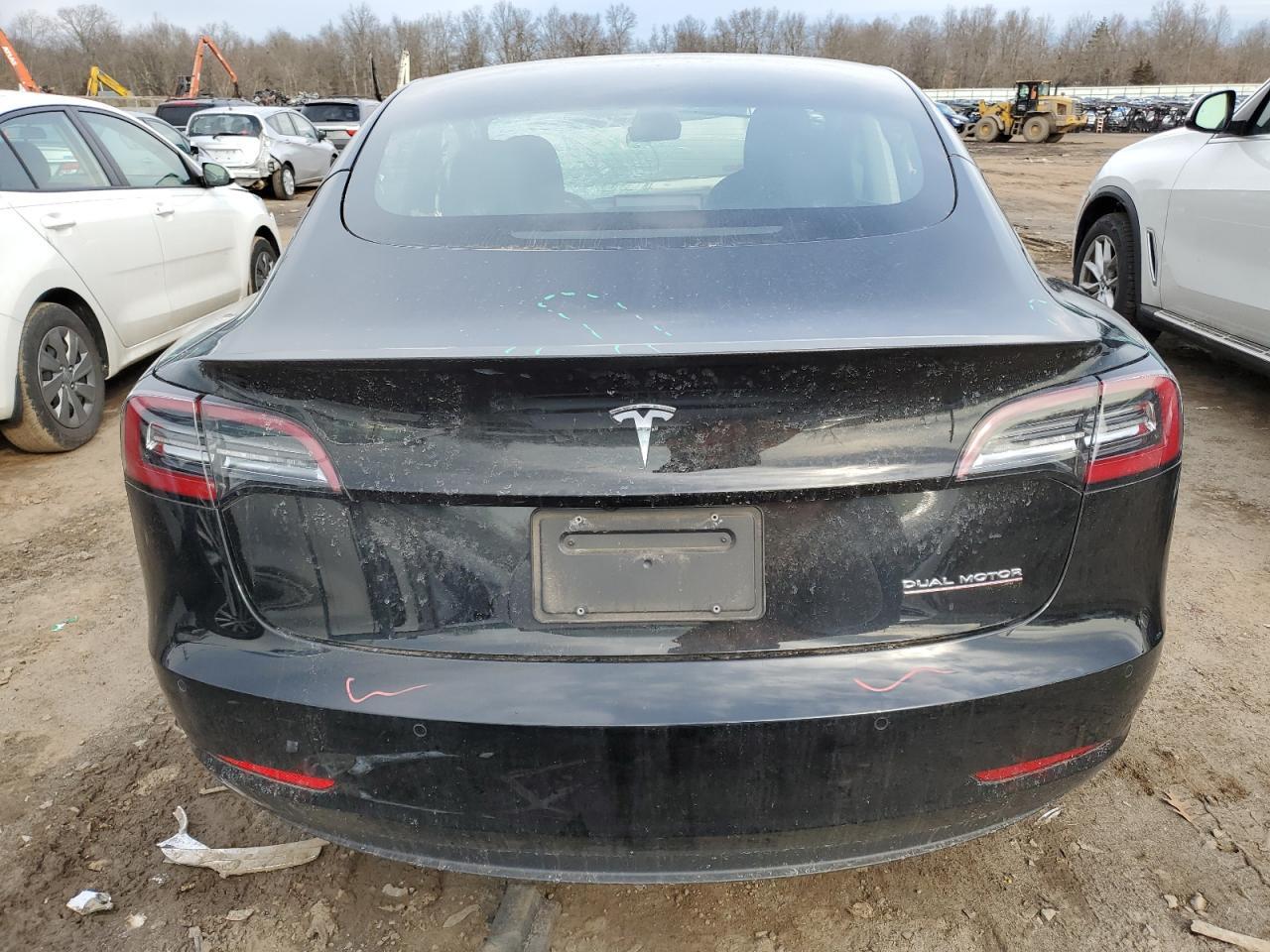 2021 TESLA MODEL 3 - Фото 6