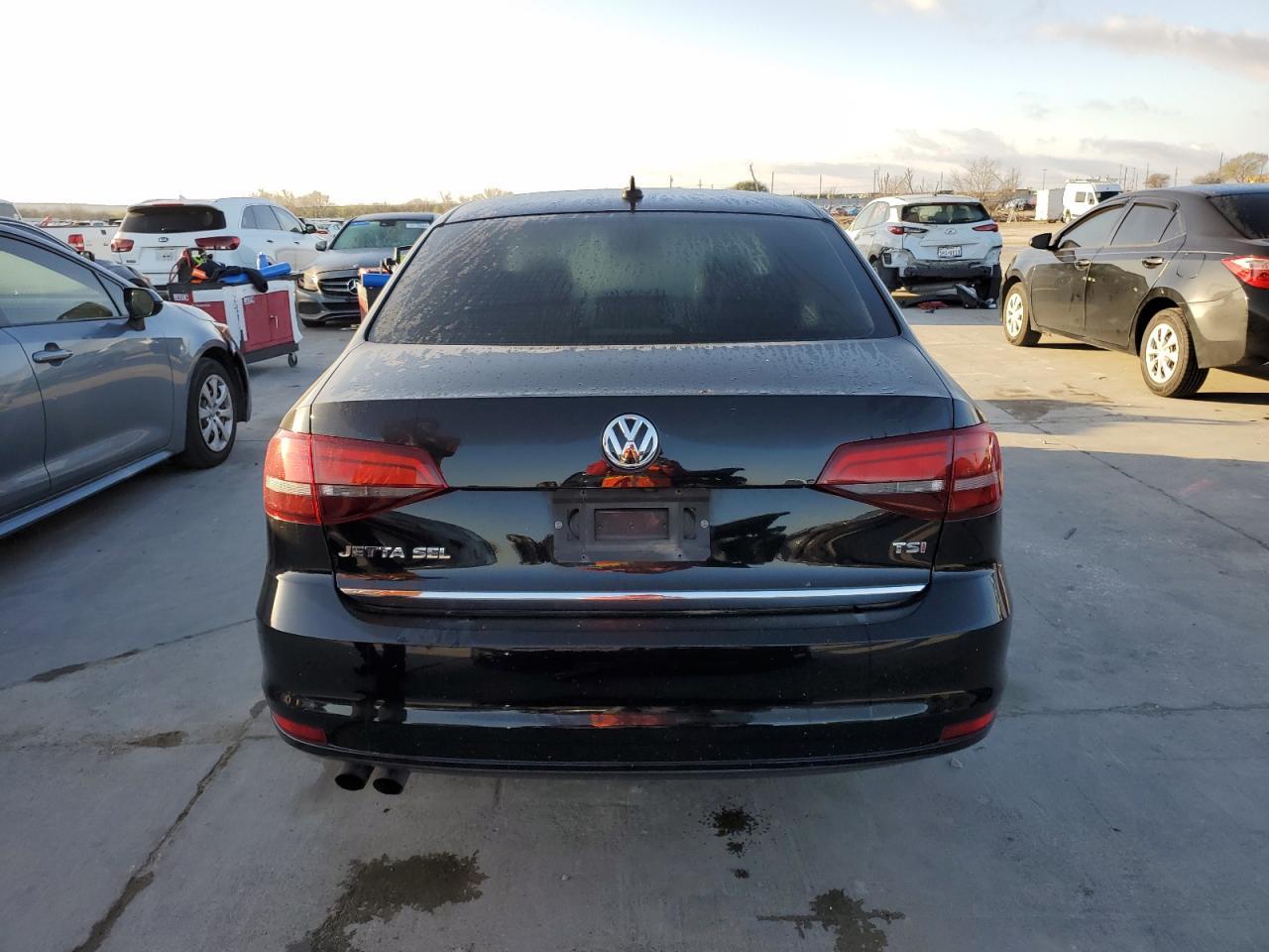 2017 VOLKSWAGEN JETTA SEL - Фото 6