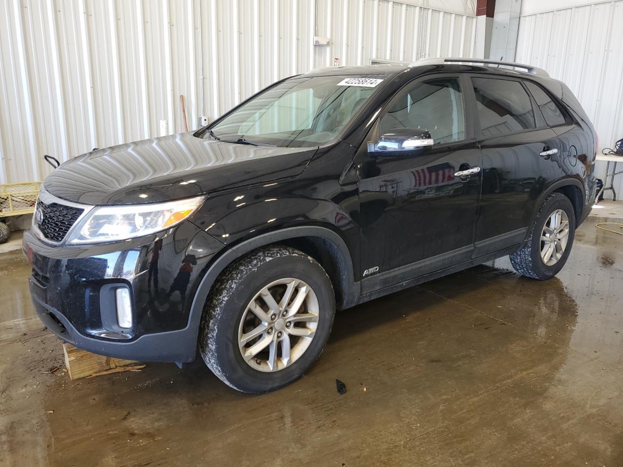 2015 KIA SORENTO LX