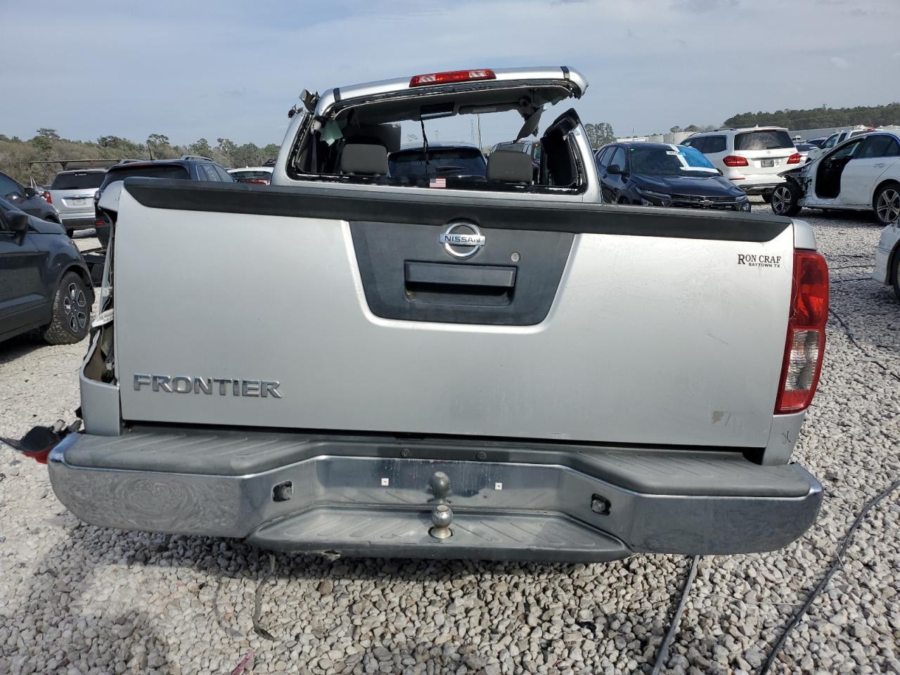 2016 NISSAN FRONTIER S - Фото 6