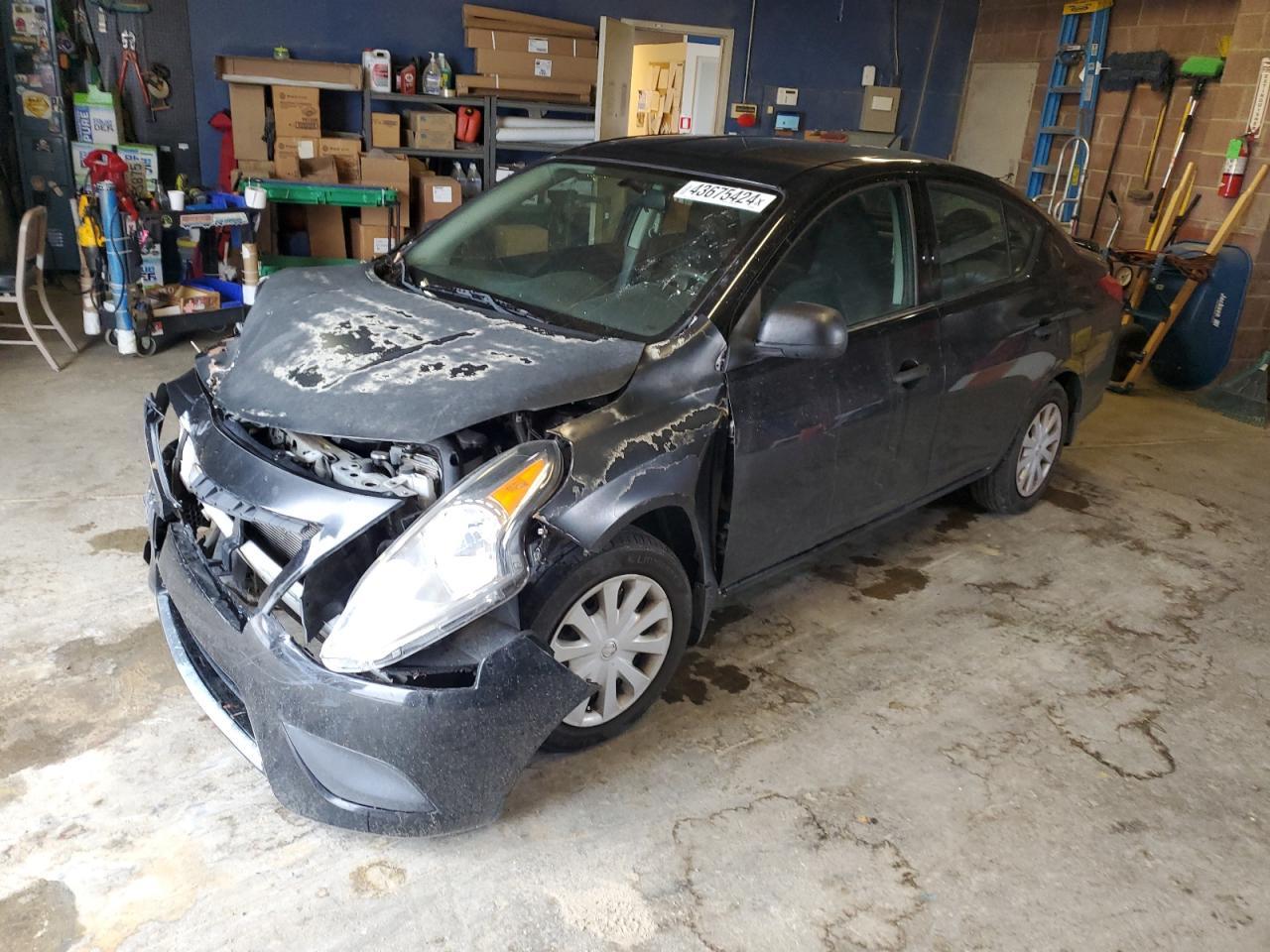 2015 NISSAN VERSA S car image