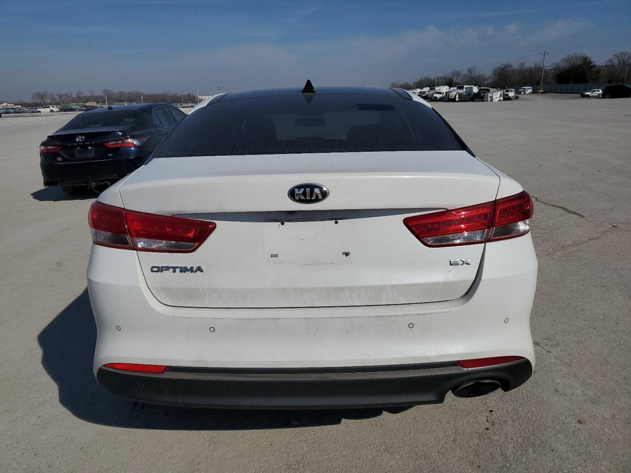 2016 KIA OPTIMA EX - Фото 6