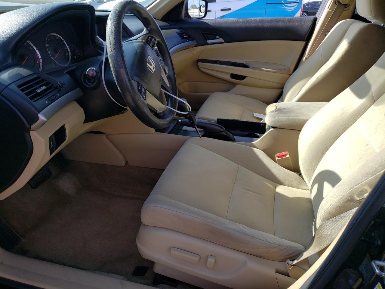 2011 HONDA ACCORD LXP - Image 7