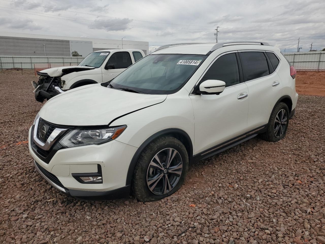 2017 NISSAN ROGUE S