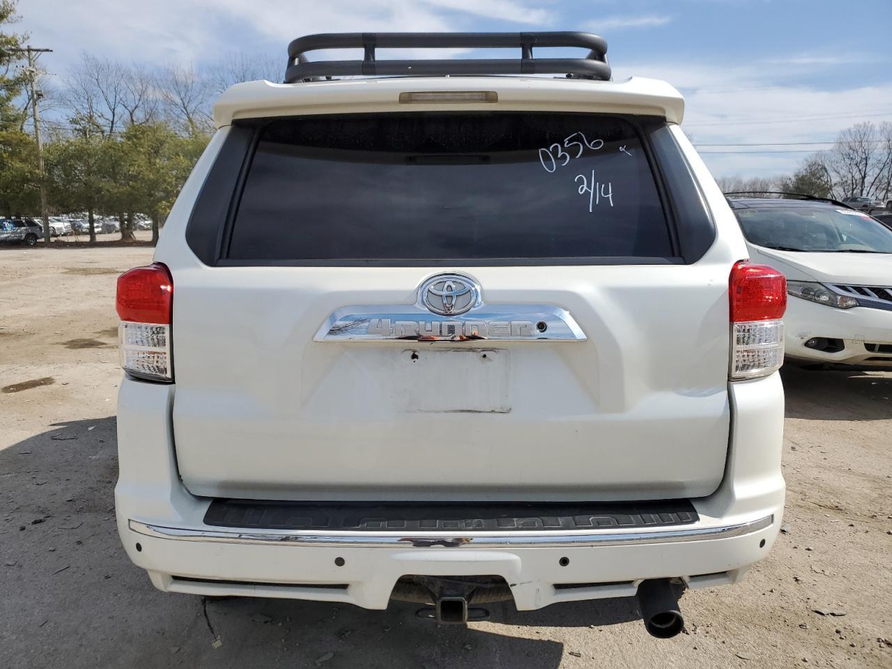 2011 TOYOTA 4RUNNER SR - Image 6