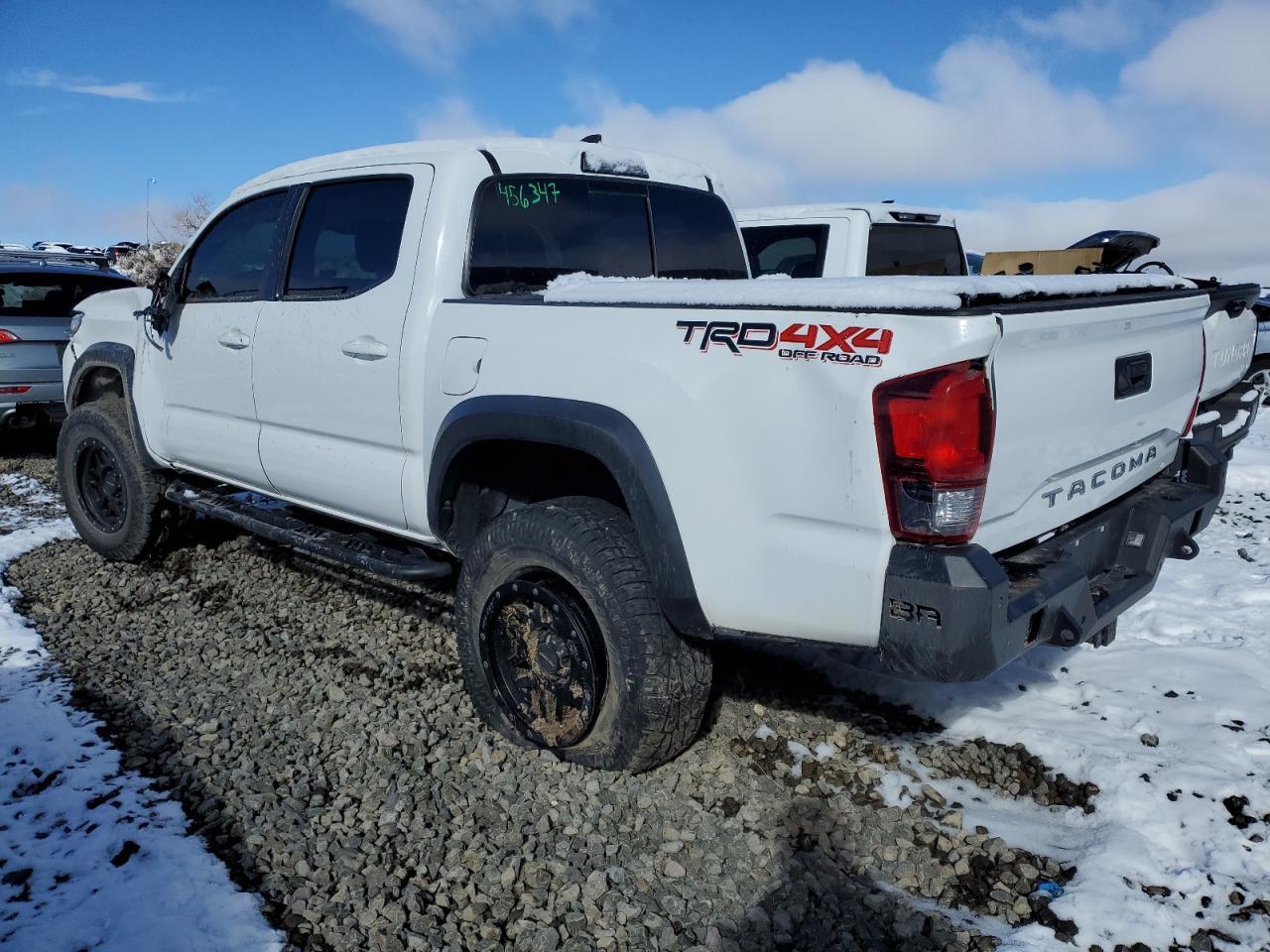 2019 TOYOTA TACOMA DOU - Фото 2