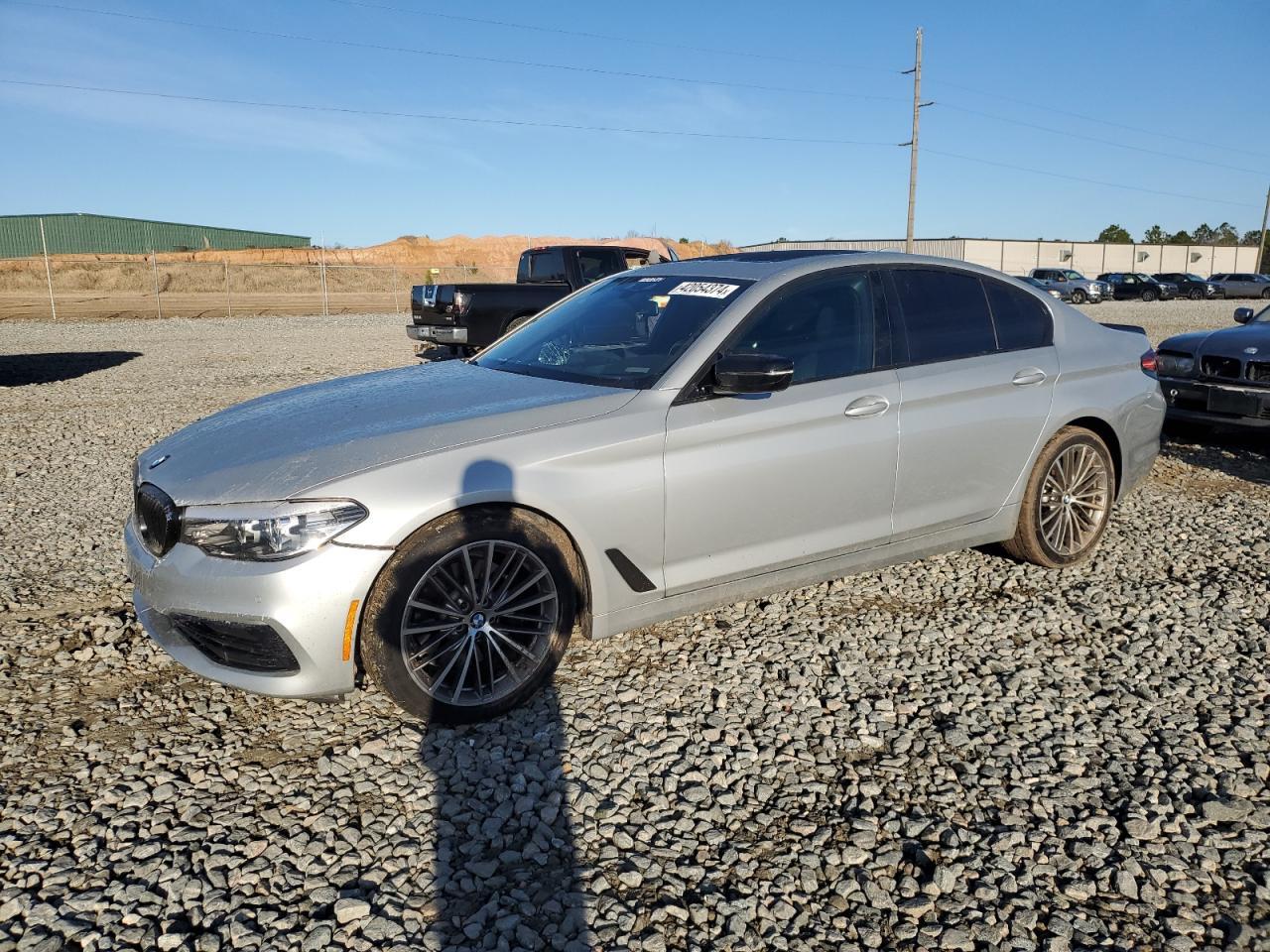 2019 BMW 530 I car image