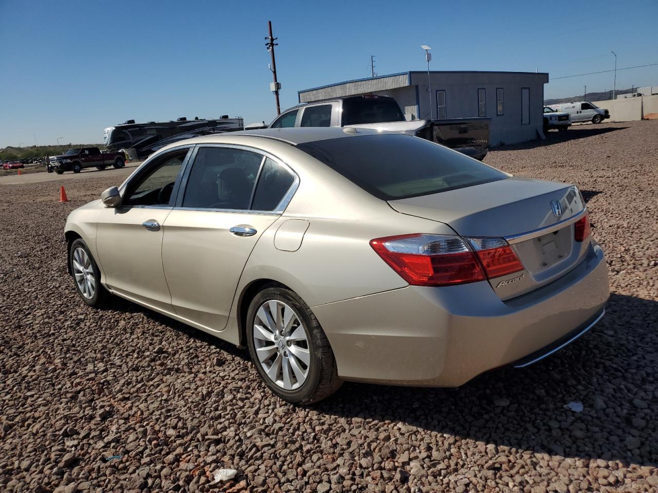 2015 HONDA ACCORD EXL - Image 2