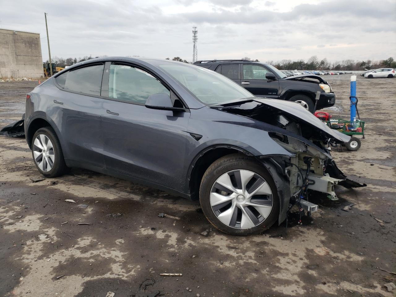 2023 TESLA MODEL Y - Image 4