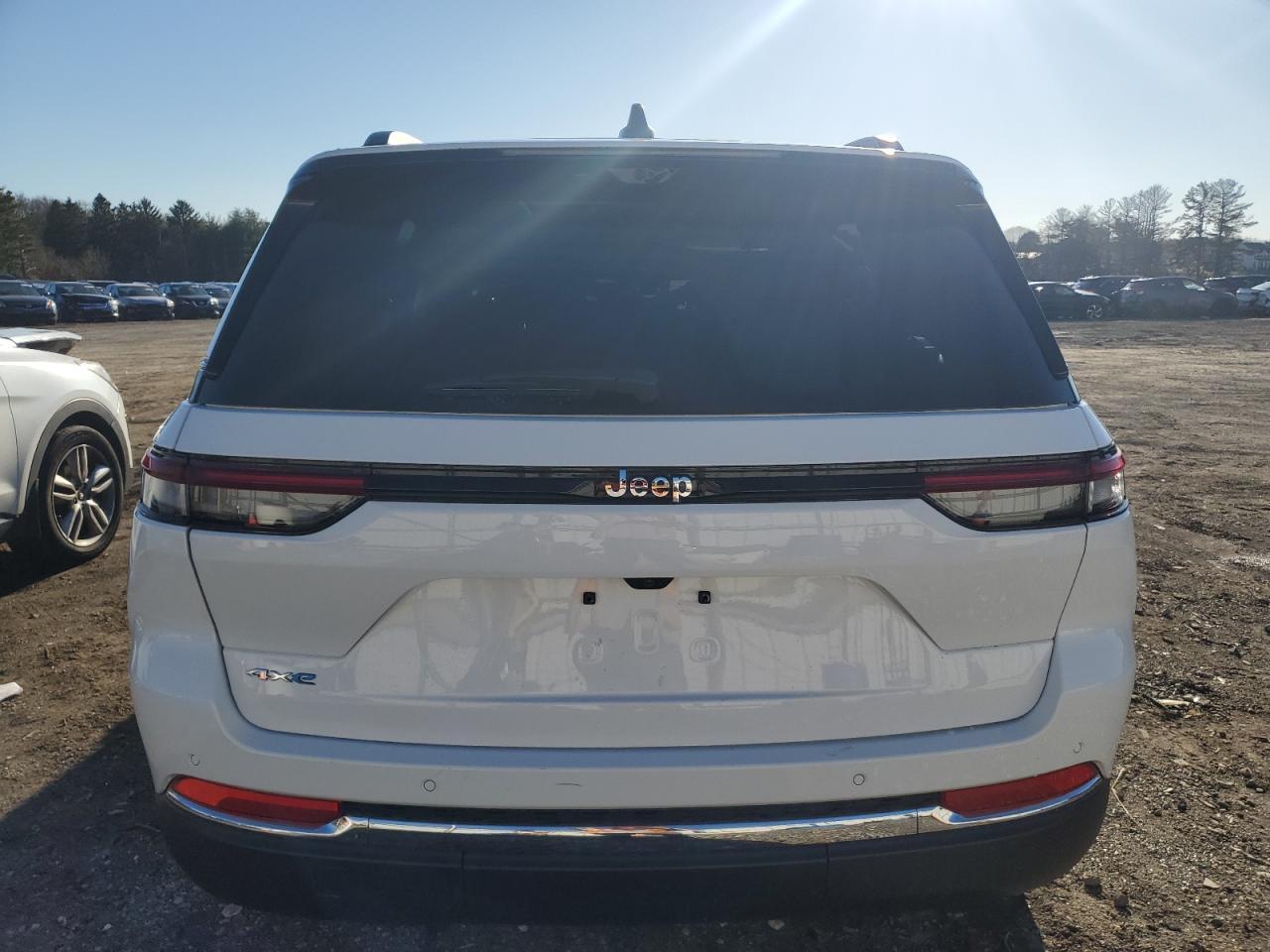 2024 JEEP GRAND CHER - Image 6