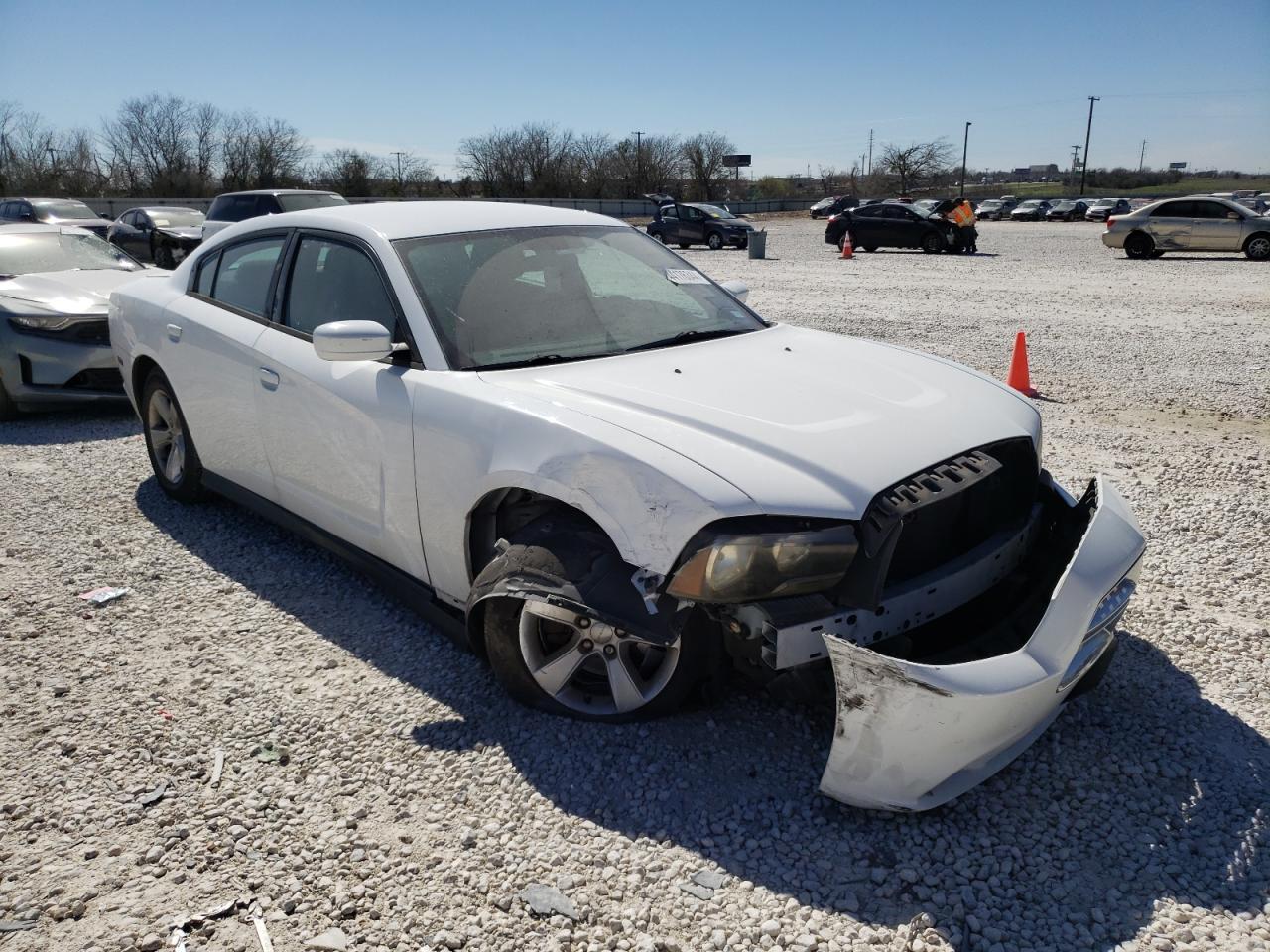 2014 DODGE CHARGER SE - Фото 4