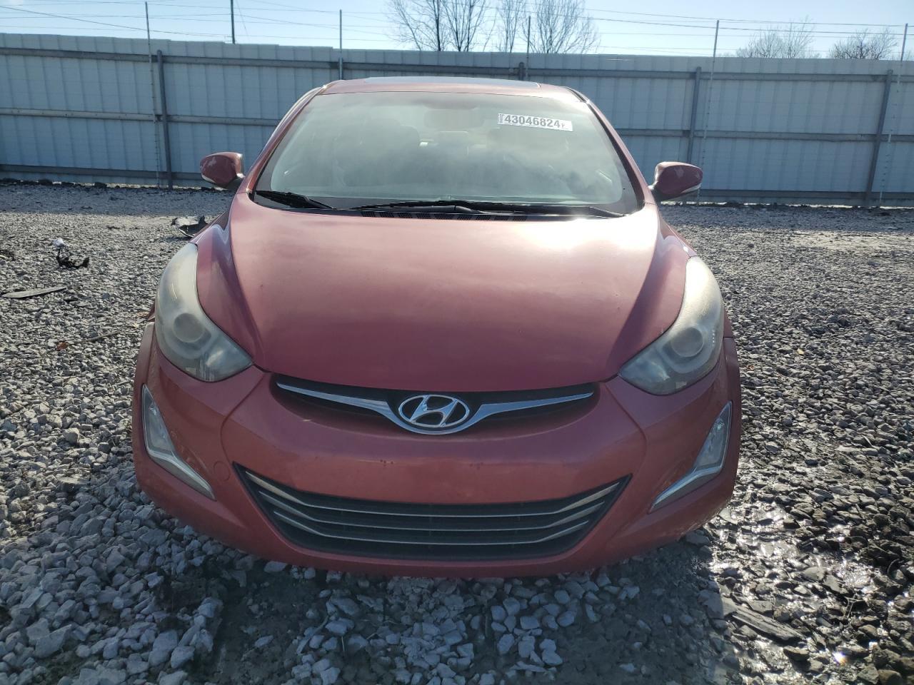 2015 HYUNDAI ELANTRA SE - Фото 5