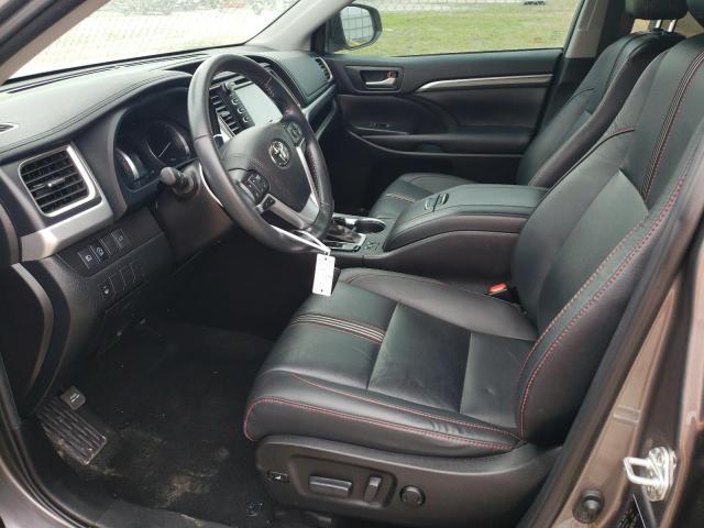 2019 Toyota Highlander Se - Фото 7