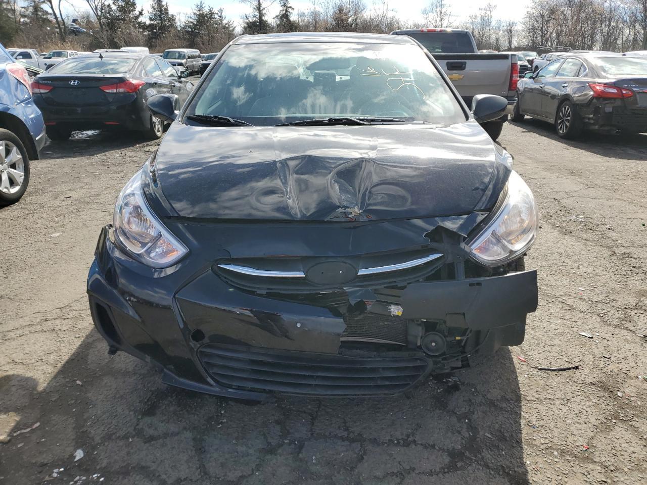 2016 HYUNDAI ACCENT SE - Фото 5