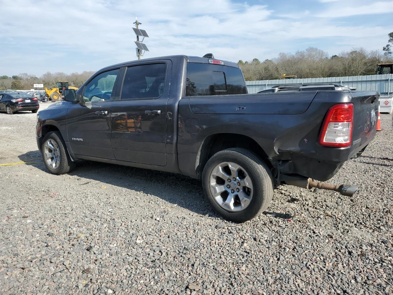 2019 RAM 1500 BIG H - Image 2