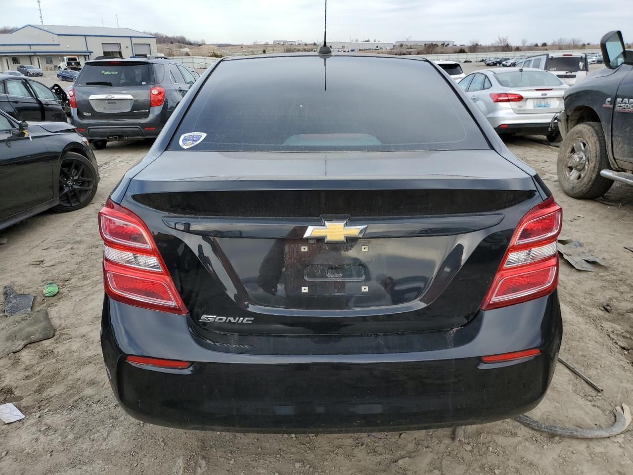 2017 CHEVROLET SONIC LS - Image 6