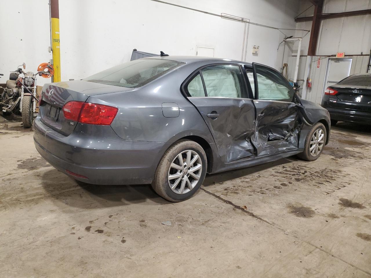 2014 VOLKSWAGEN JETTA SE - Image 3