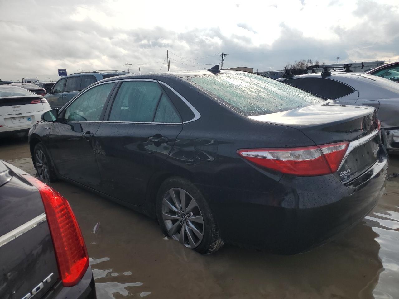 2017 TOYOTA CAMRY HYBR - Фото 2