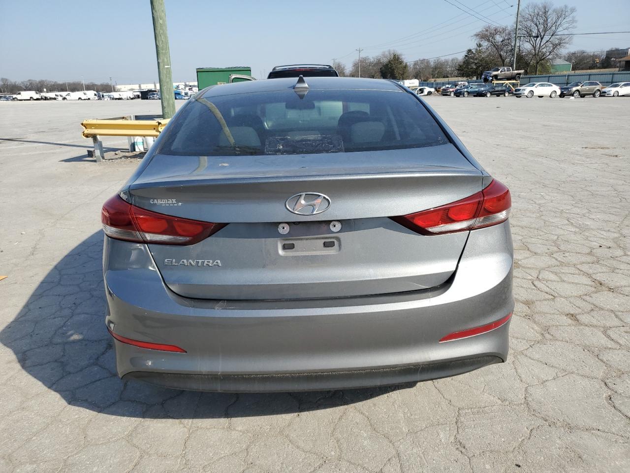 2017 HYUNDAI ELANTRA SE - Фото 6