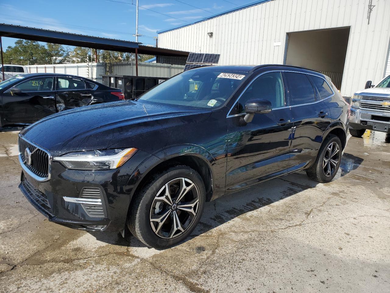 2022 VOLVO XC60 B5 MO