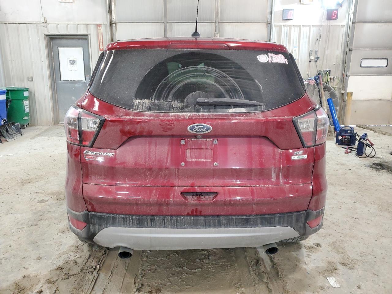 2017 FORD ESCAPE SE - Фото 6