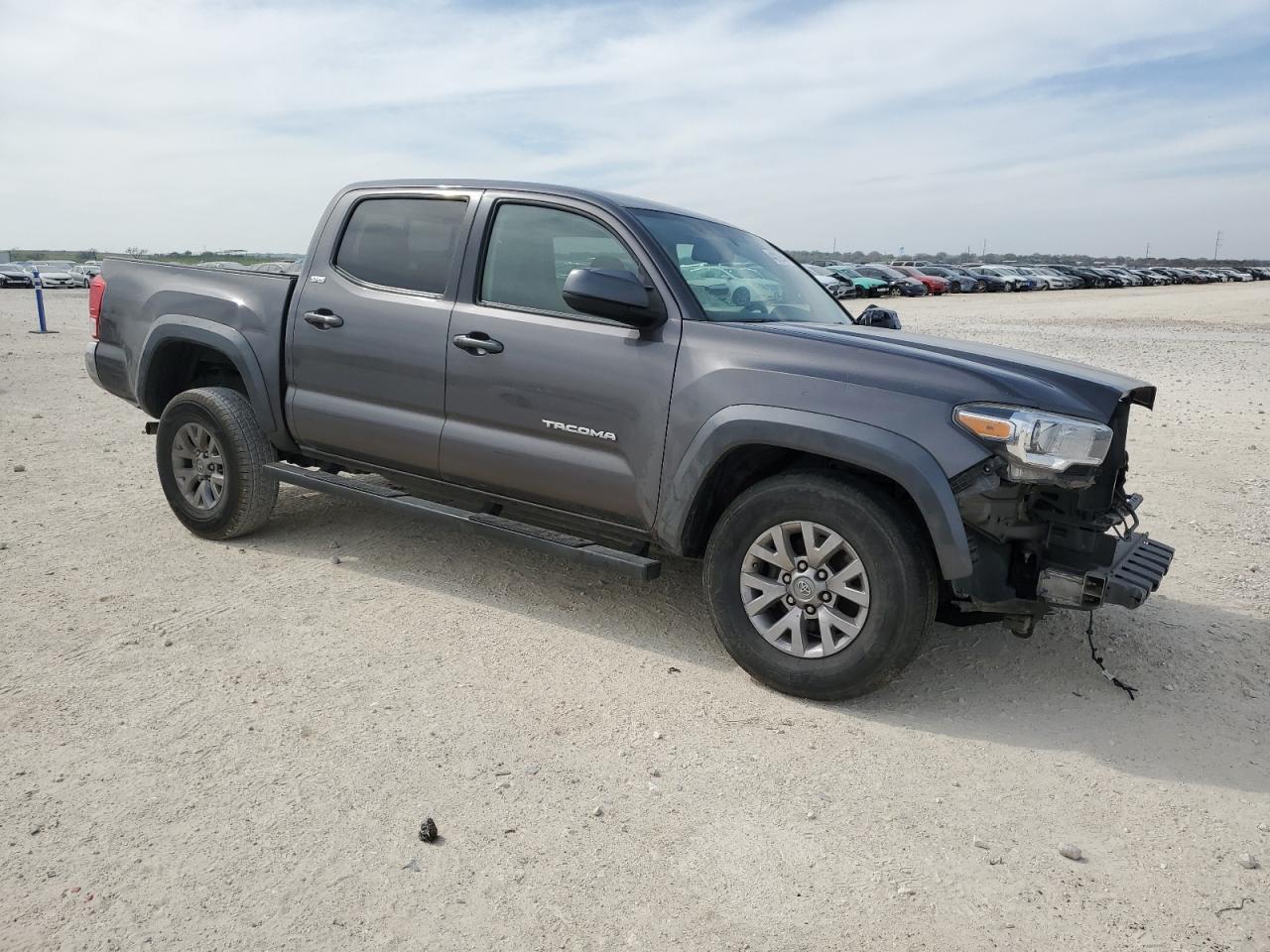 2017 TOYOTA TACOMA DOU - Фото 4