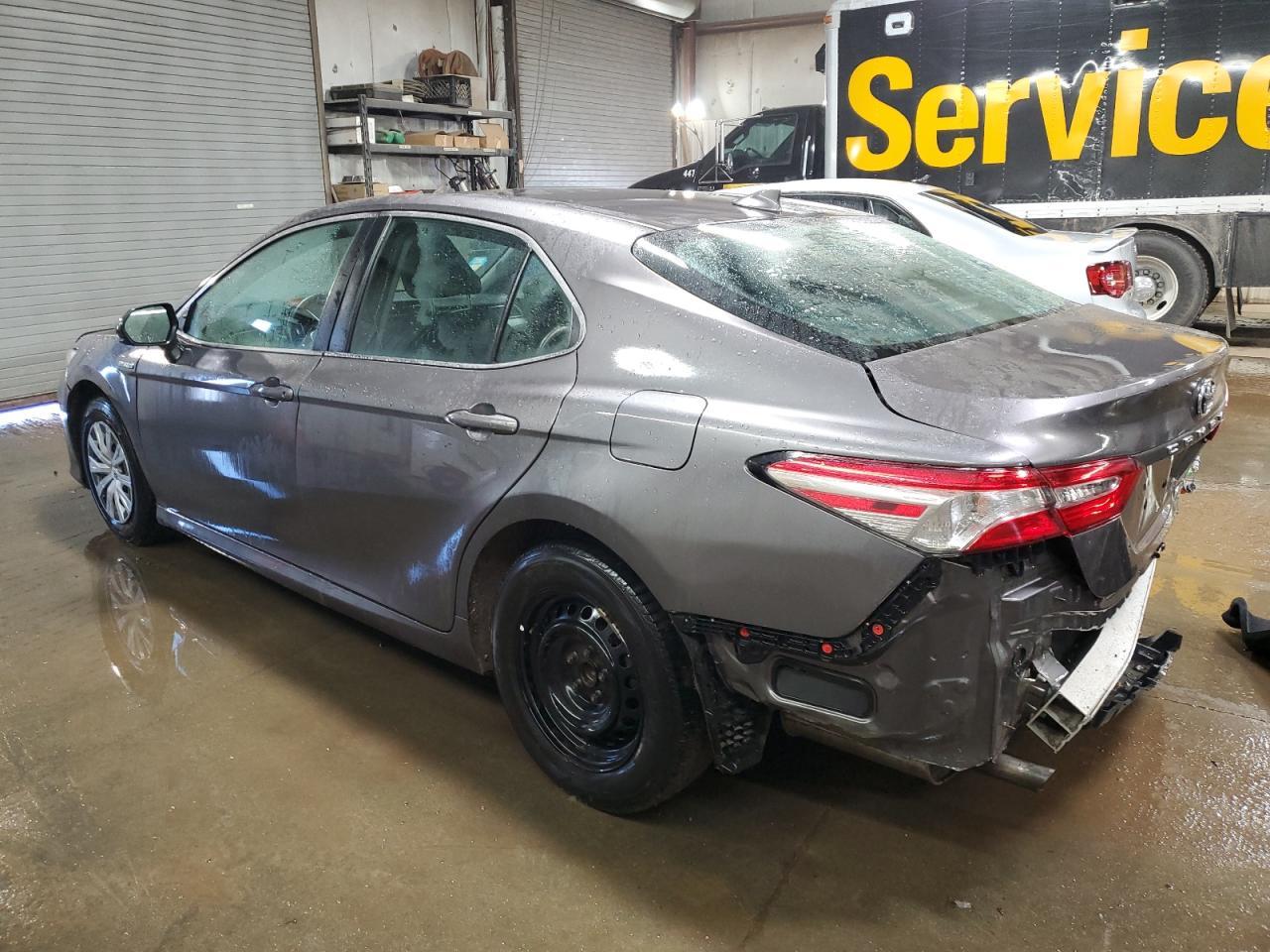 2020 TOYOTA CAMRY LE - Image 2
