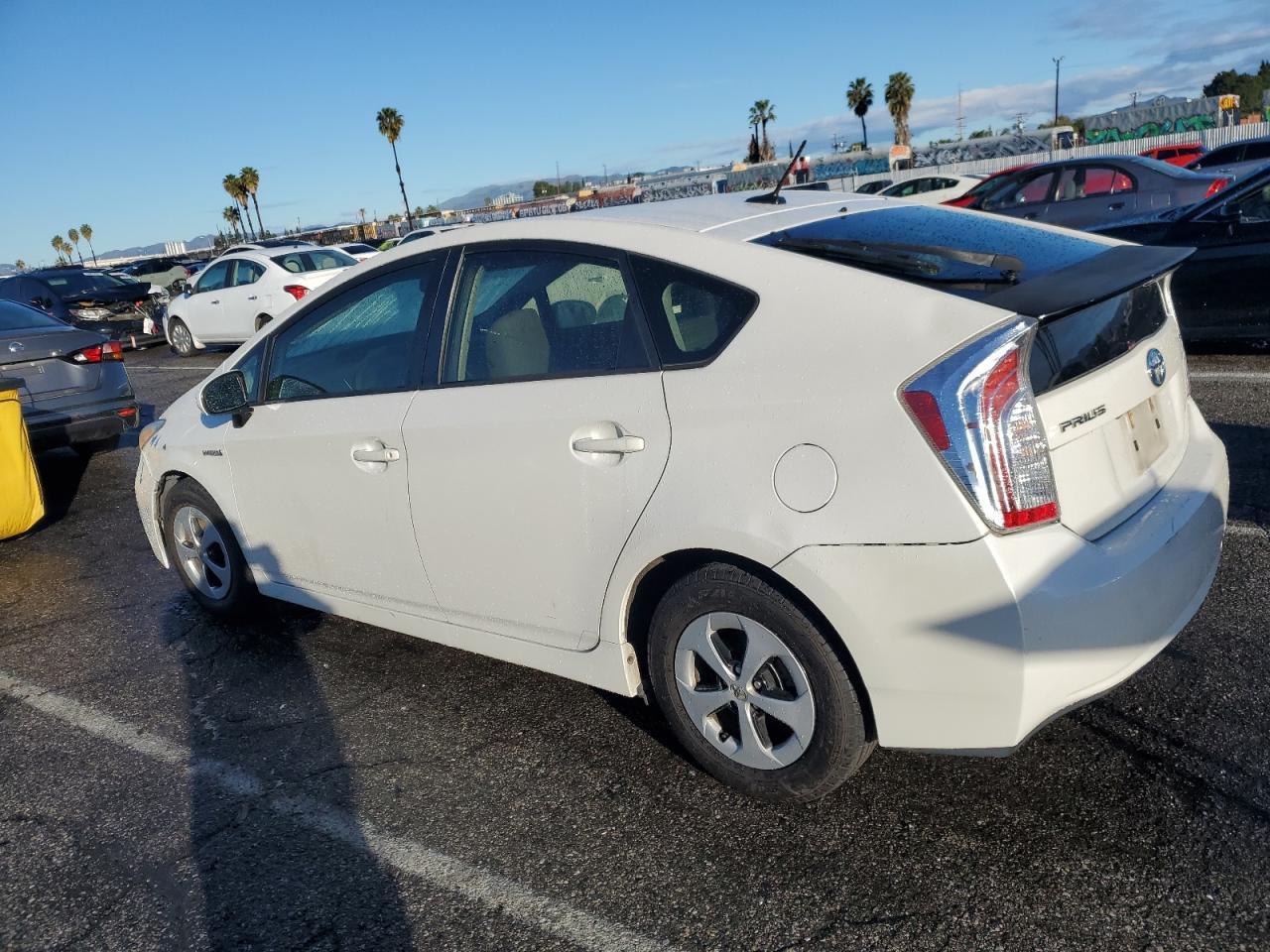 2013 TOYOTA PRIUS - Фото 2