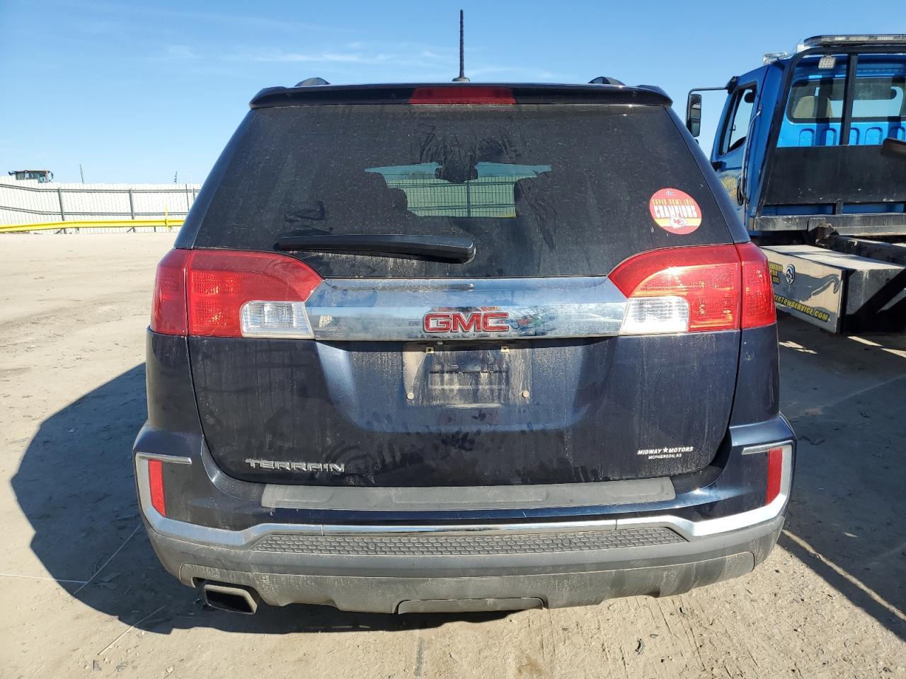 2016 GMC TERRAIN SL - Image 6