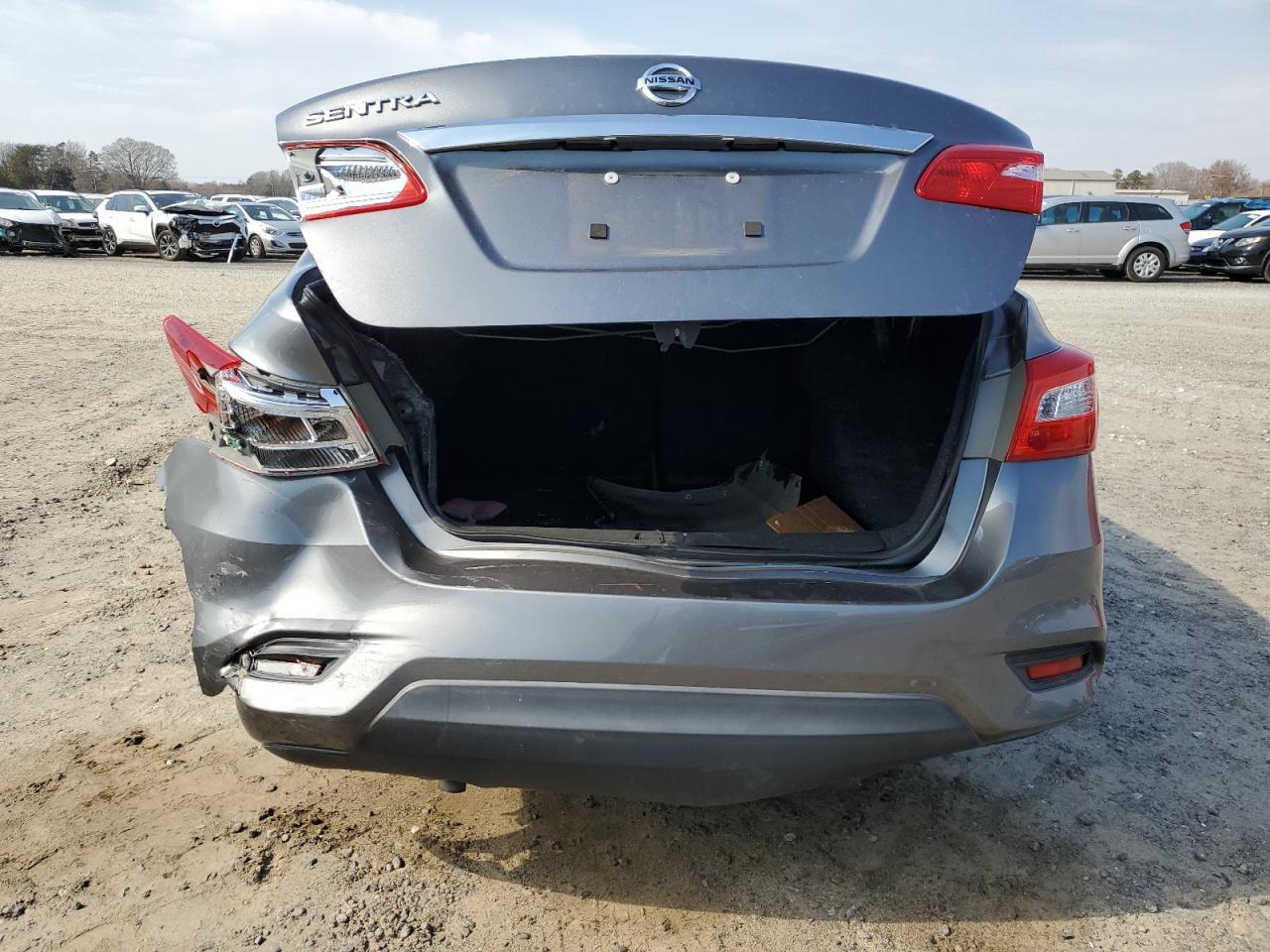 2016 NISSAN SENTRA S - Image 6