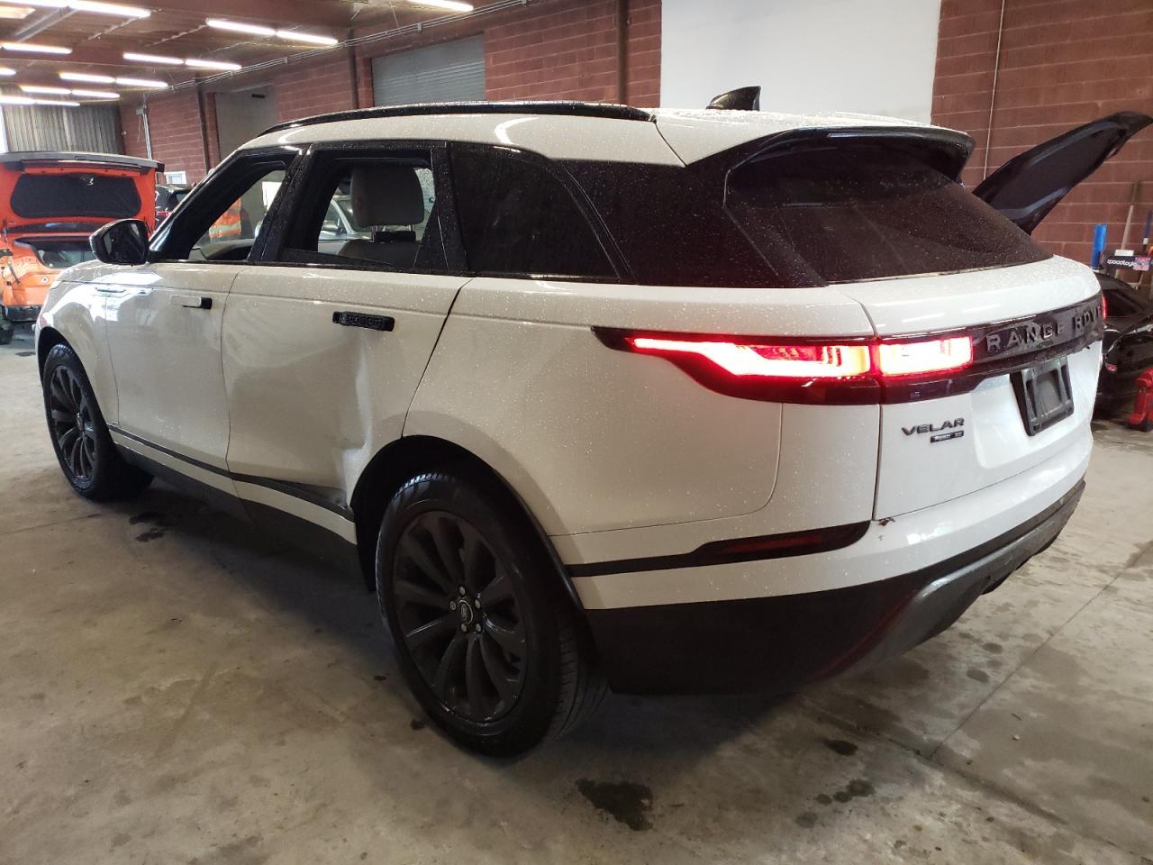 2019 LAND ROVER RANGE ROVE - Фото 2