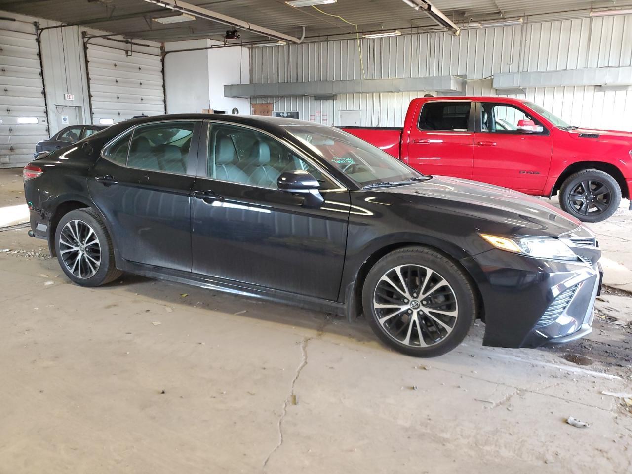 2018 TOYOTA CAMRY L - Image 4
