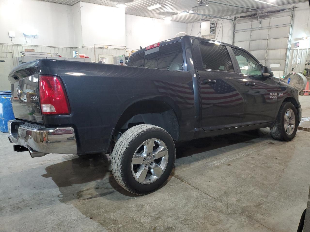 2019 RAM 1500 CLASS - Image 3