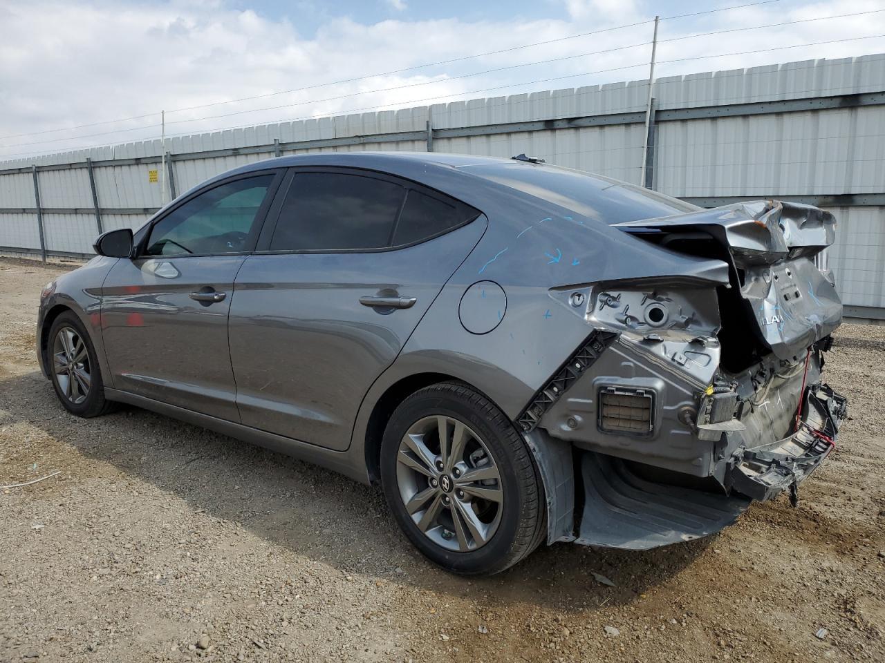 2018 HYUNDAI ELANTRA SE - Фото 2