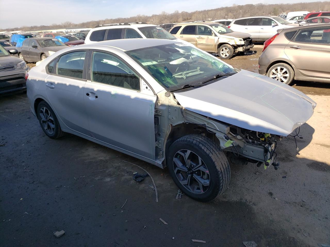 2021 KIA FORTE FE - Фото 4