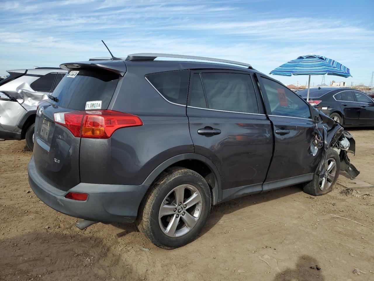 2015 TOYOTA RAV4 XLE - Image 3
