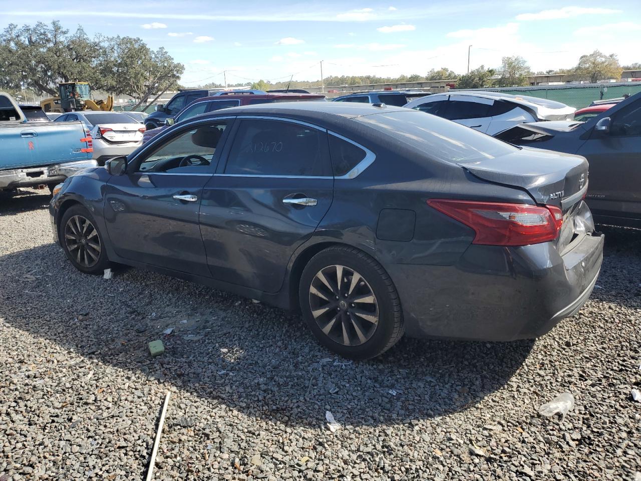 2018 NISSAN ALTIMA 2.5 - Image 2