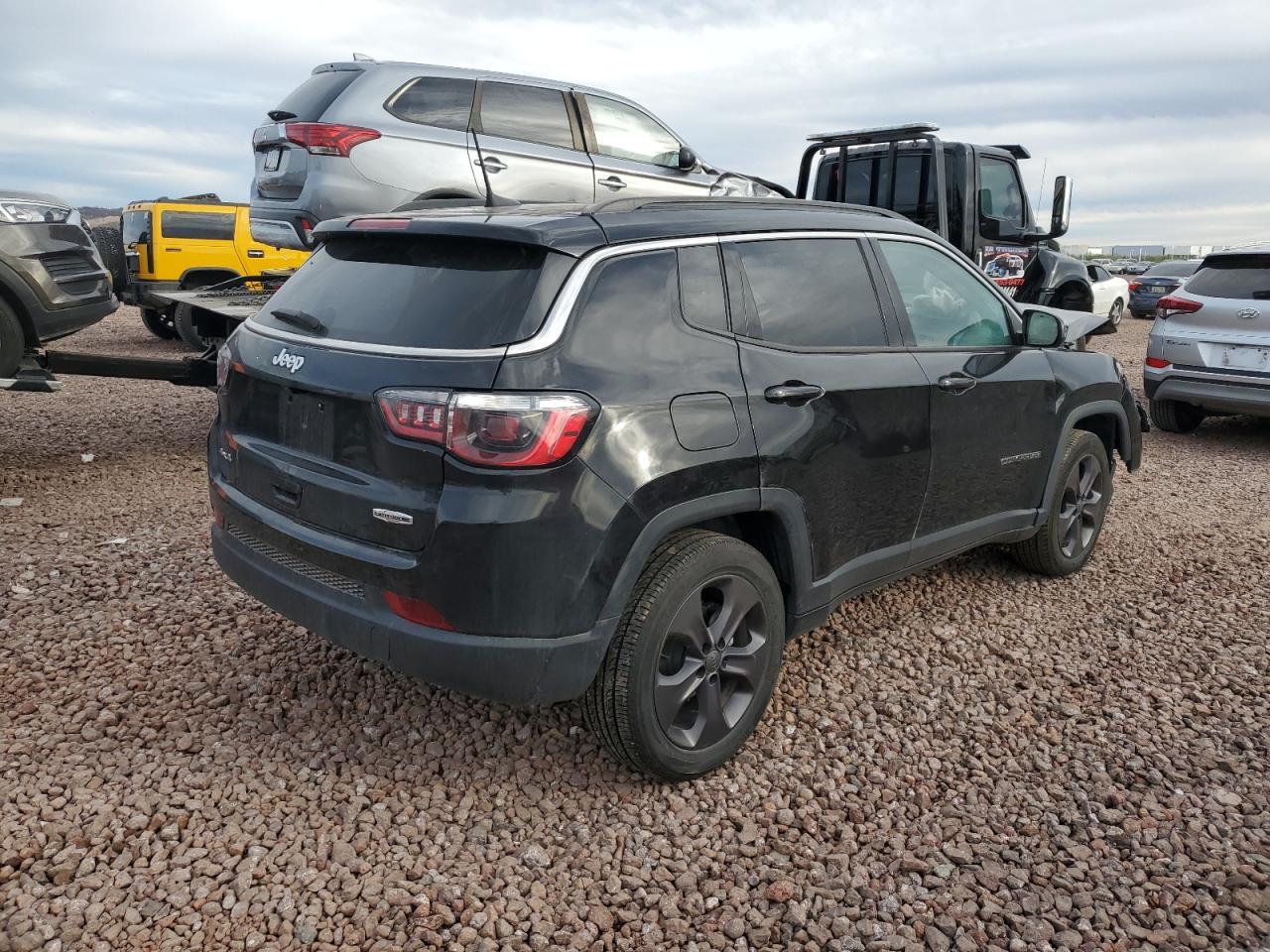 2022 JEEP COMPASS LA - Image 3