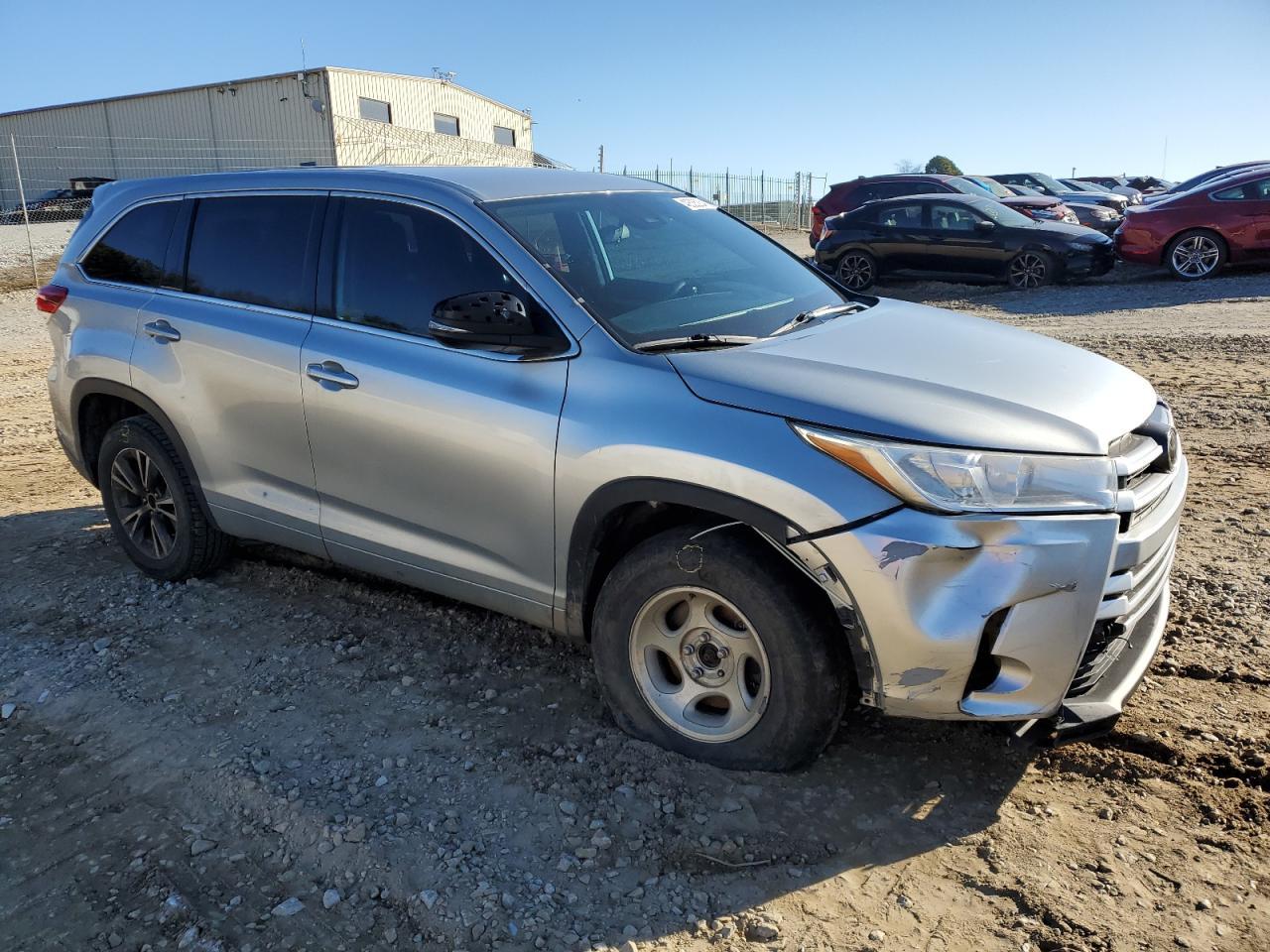 2018 TOYOTA HIGHLANDER - Image 4
