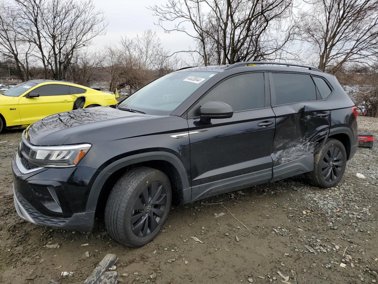 2022 VOLKSWAGEN TAOS S car image