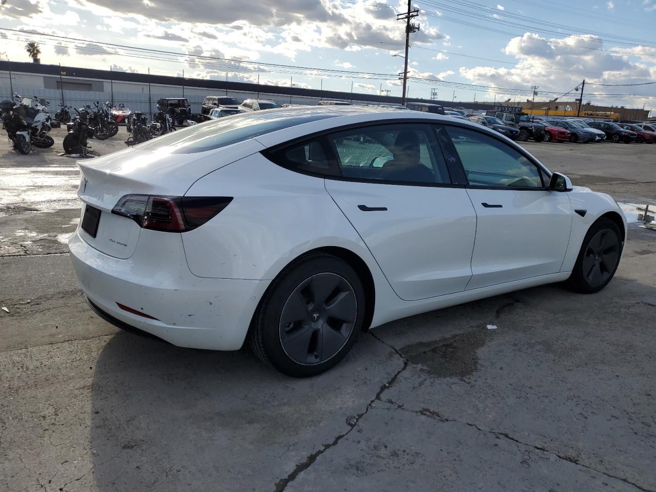2022 TESLA MODEL 3 - Image 3