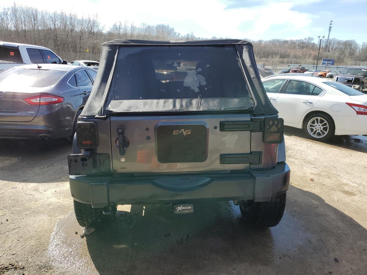 2014 JEEP WRANGLER U - Image 6