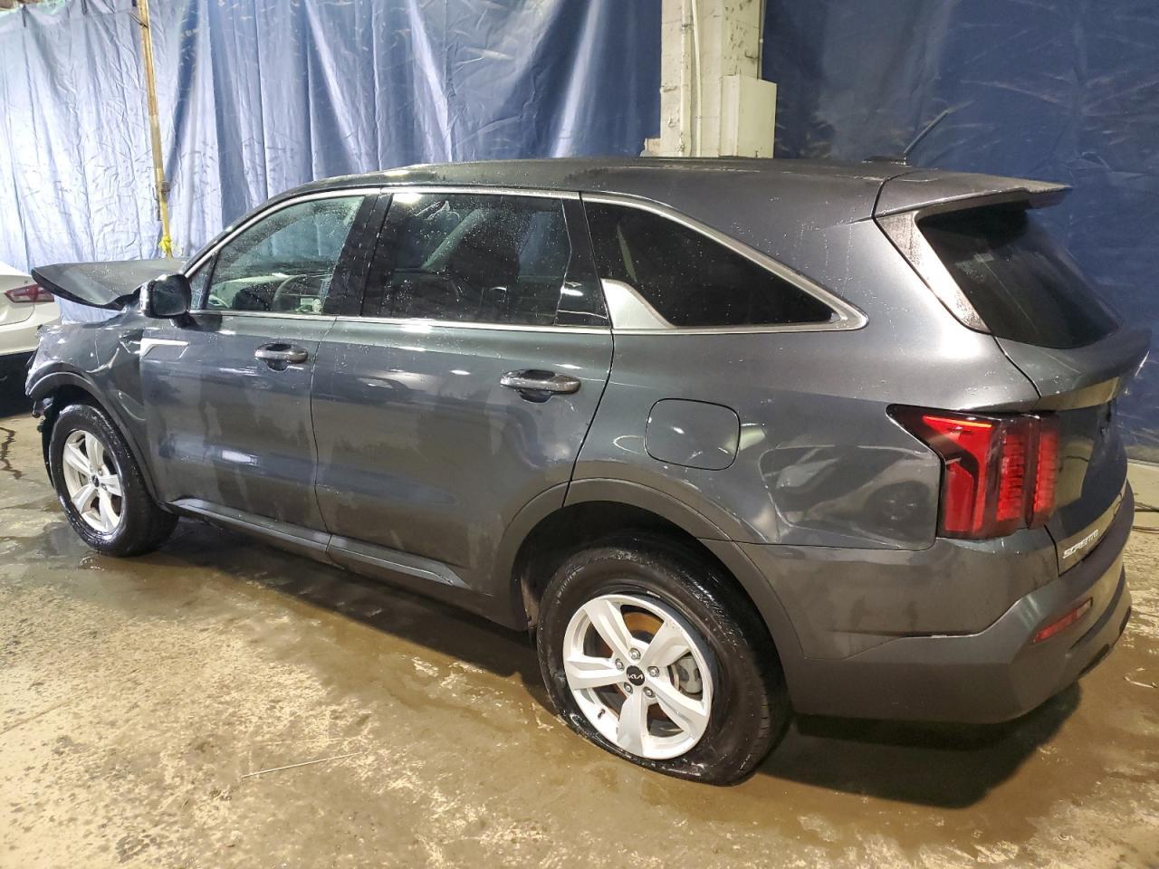 2023 KIA SORENTO LX - Image 2