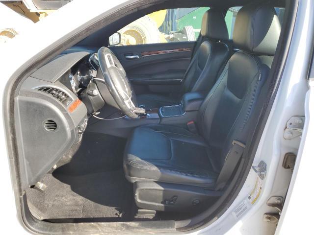 2014 Chrysler 300 - Image 7