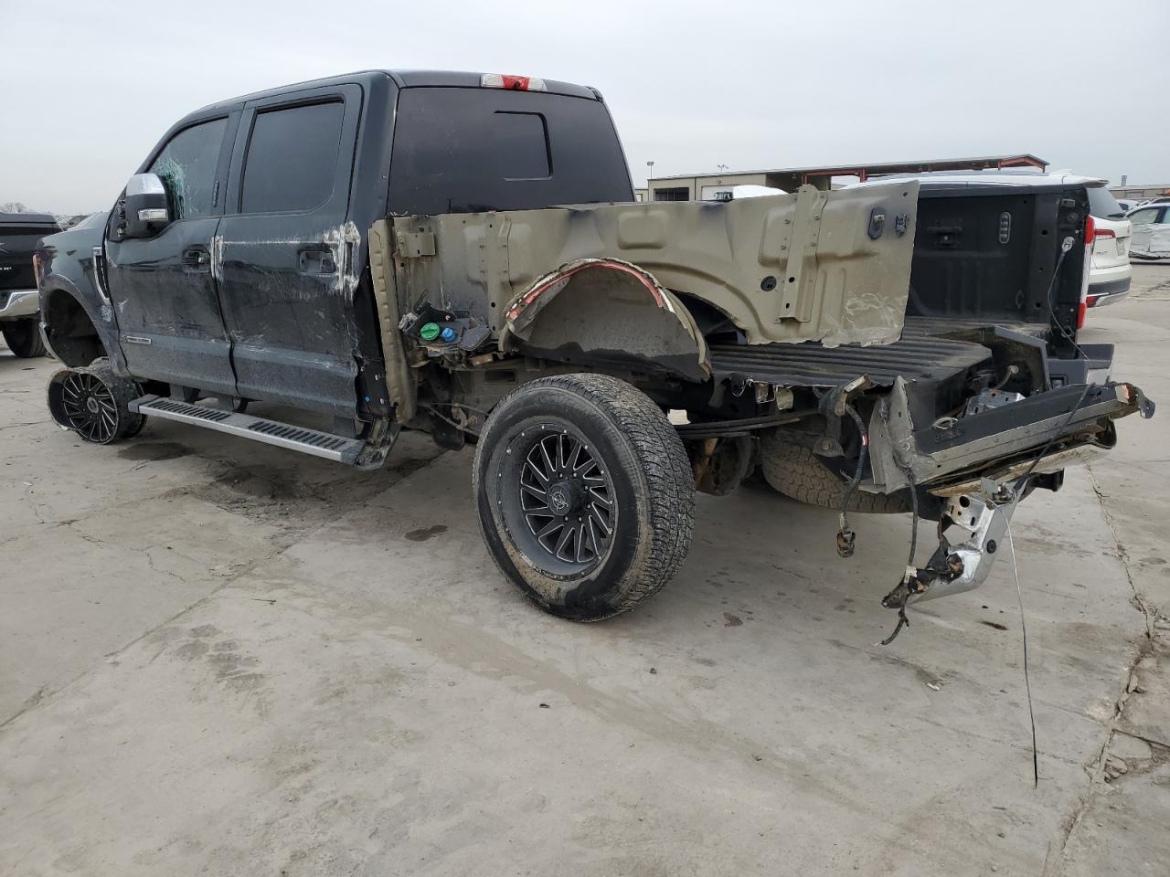 2017 FORD F250 SUPER - Image 2